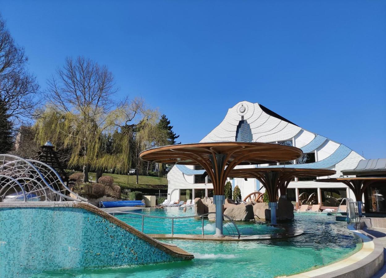 Spa Residence Carbona Water Lily Apartment Heviz Exterior photo